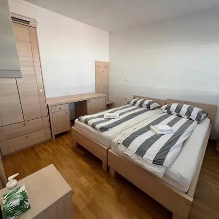 Kolarjeva International House Maison d'hôtes Ljubljana