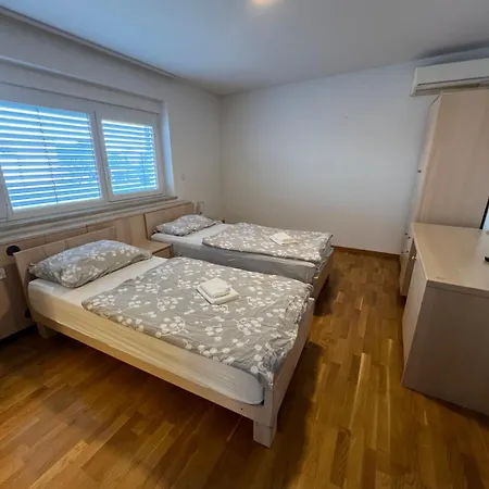 Kolarjeva International House リュブリャナ