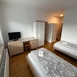 Kolarjeva International House 3* Ljubljana